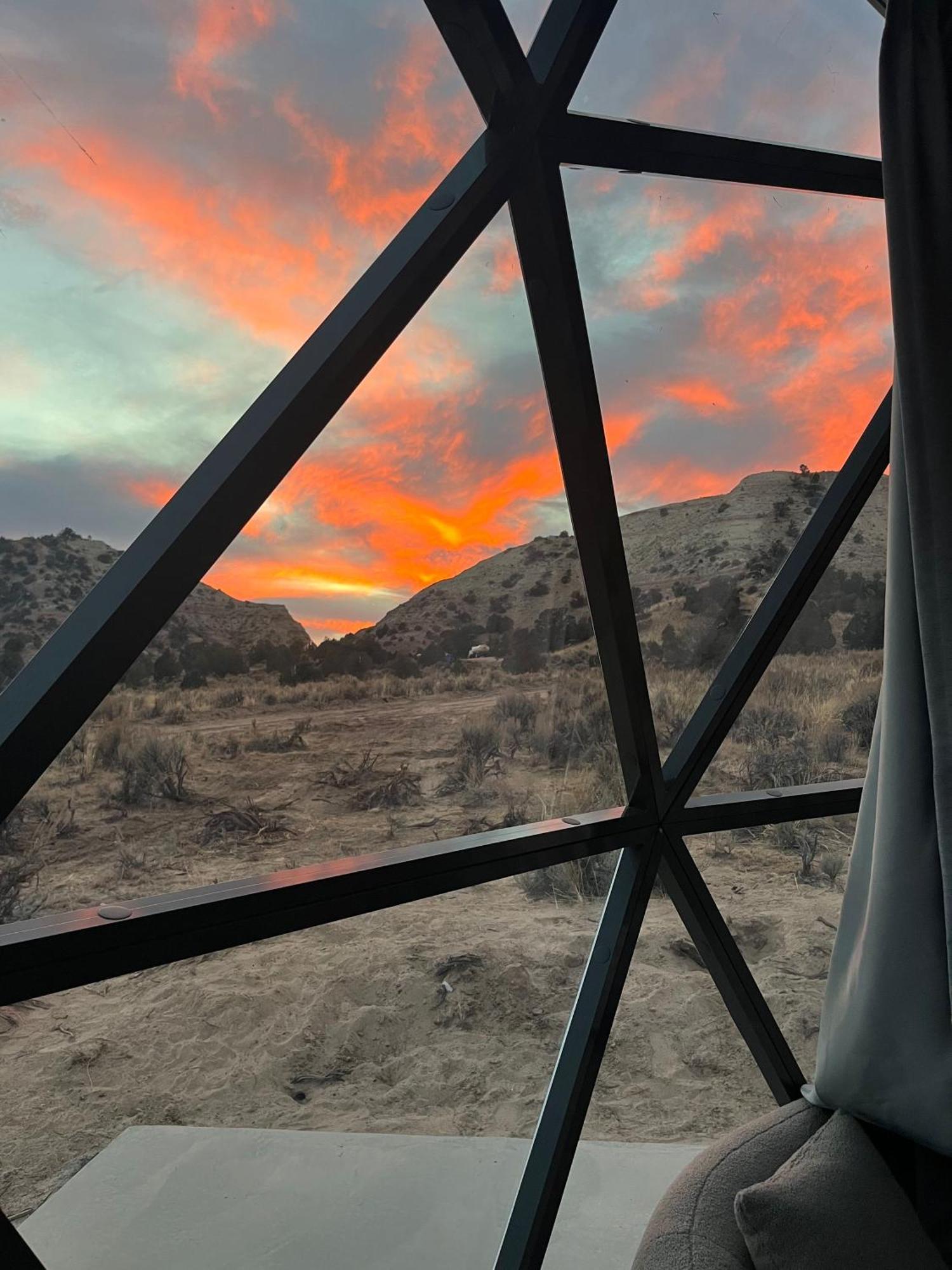 קנונוויל Clear Sky Resorts - Bryce Canyon - Unique Stargazing Domes מראה חיצוני תמונה