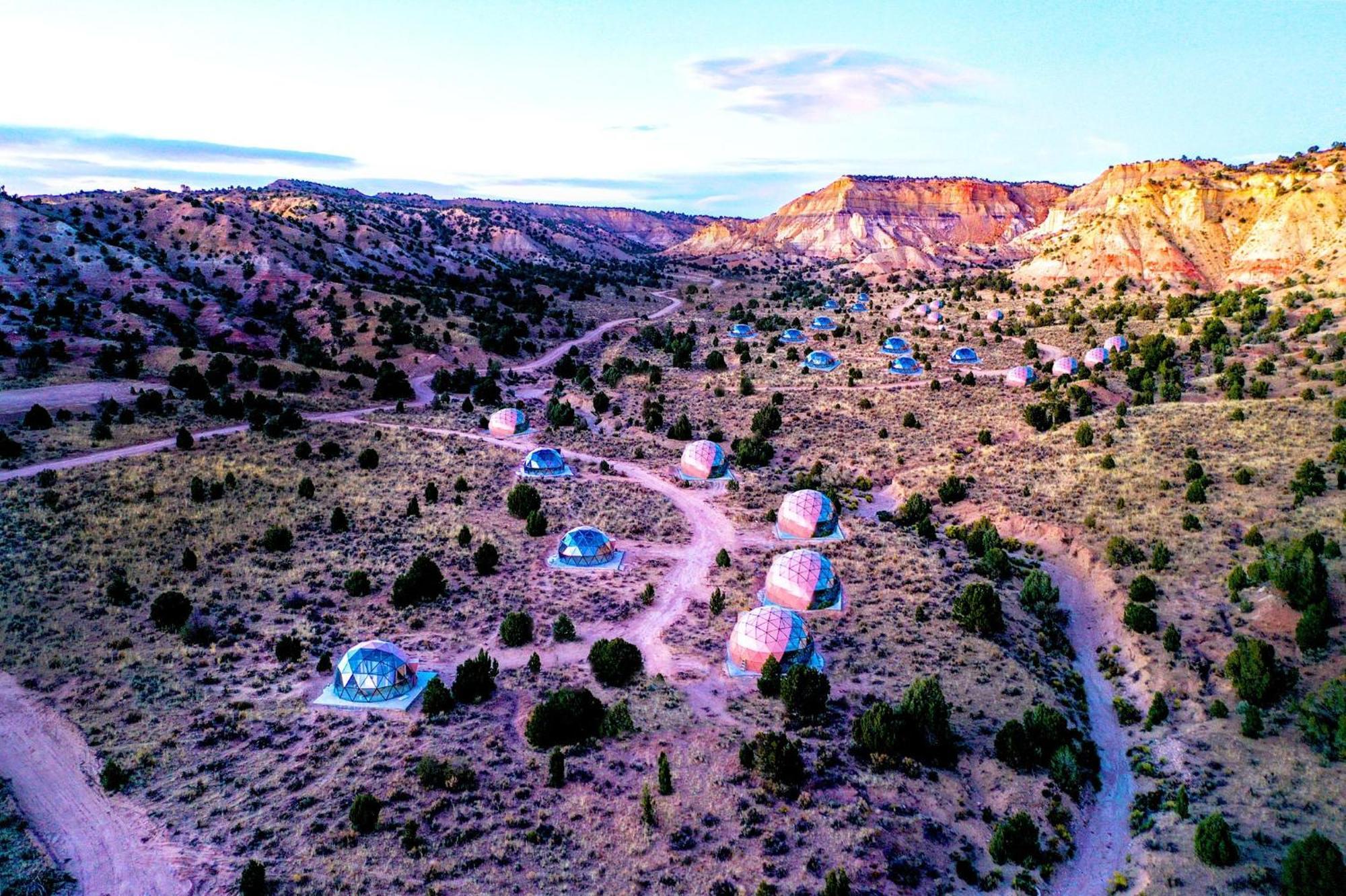 קנונוויל Clear Sky Resorts - Bryce Canyon - Unique Stargazing Domes מראה חיצוני תמונה